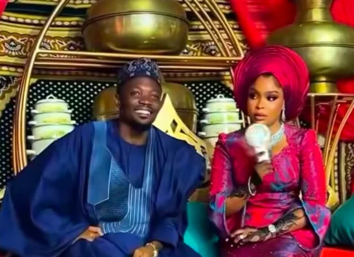 FC2CA4DE-CBFB-4D07-82CD-FD4A7CD51EF9